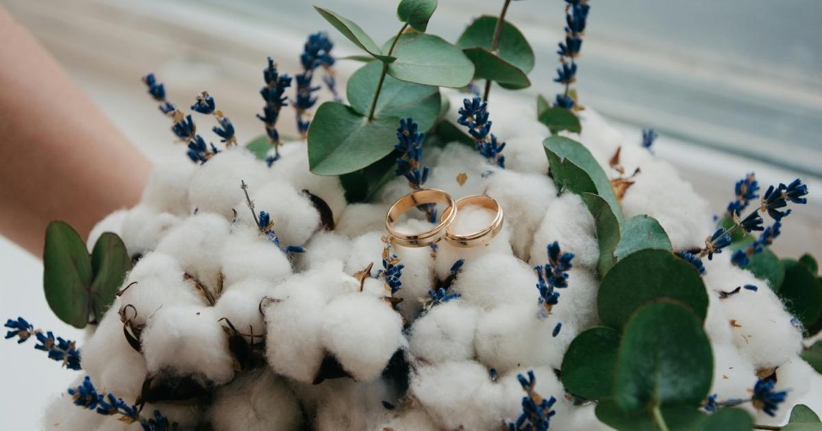 Minnie, a certified wedding celebrant based in London